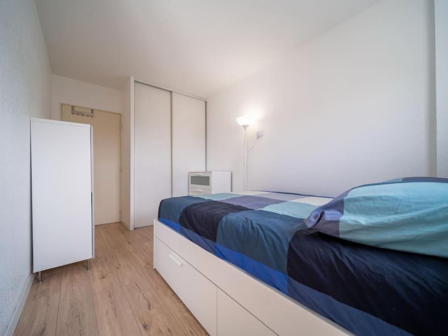Appartement Tout Equipe Climatise Terrasse Hopital De La Timone Marseille Eksteriør bilde